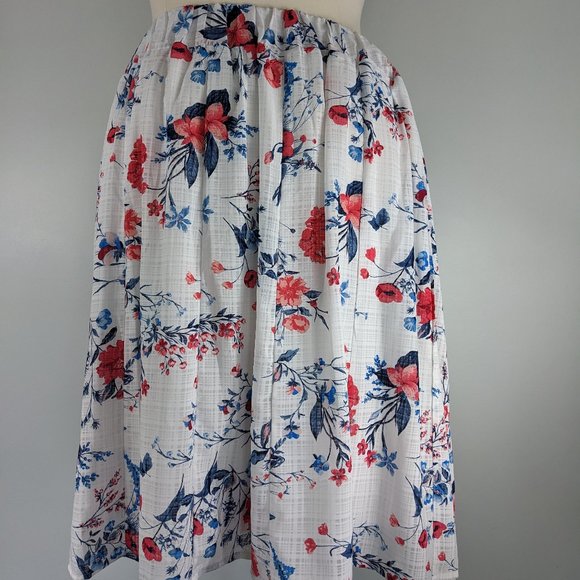 CJ Banks Red, White, and Blue Floral Skirt - Picture 3 of 6